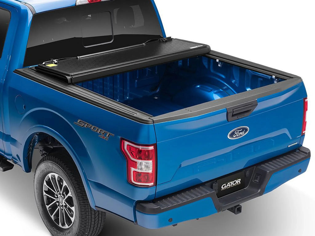 Gator by RealTruck EFX Hard Tri-Fold Truck Bed Tonneau wrap | GC14019 | matching with 2014 - 2018, 2019 Ltd/Lgcy Chevy/GMC Silverado/Sierra Limited 1500 6' 7" Bed (78.9")